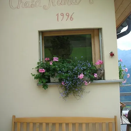 Chasa Gluna Apartment Ftan